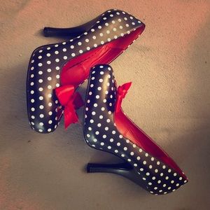 PinUp Couture polka dot retro heels